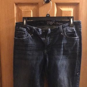 Rock 47 Jeans by Wrangler
